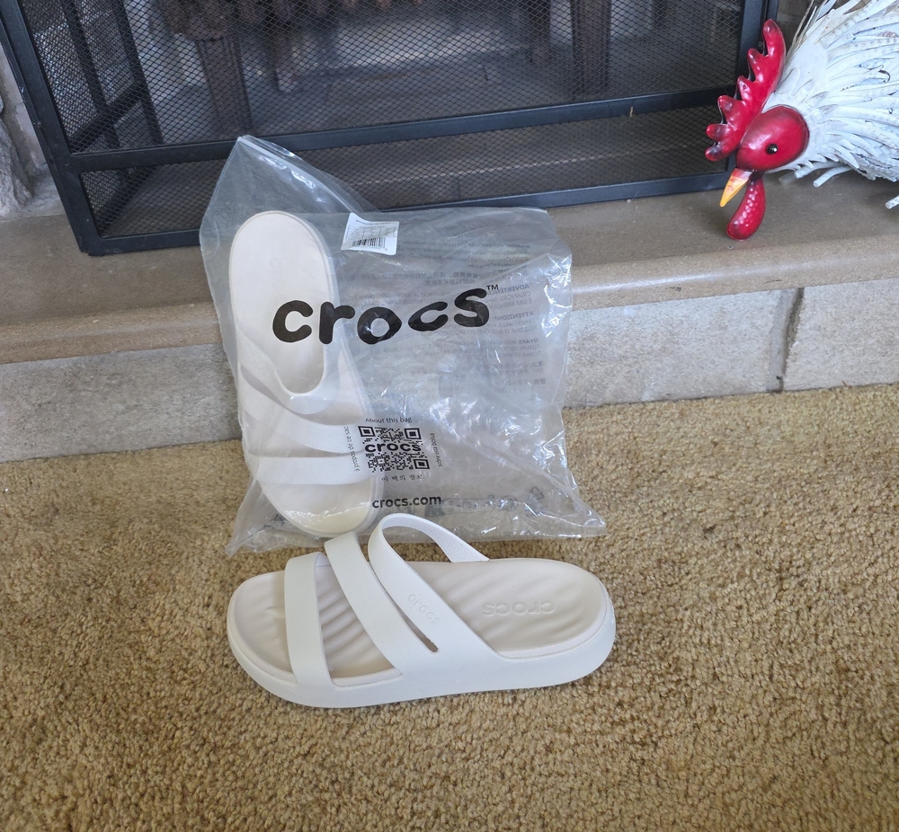 CROCS Womens Cream Slide Sandals